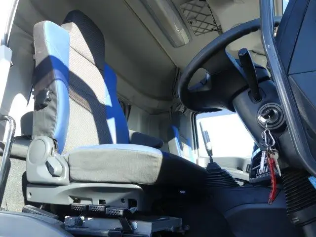 平成28年12月中古大型トラクタヘッドいすゞギガの画像21