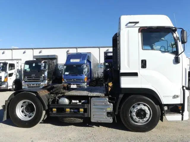 平成28年12月中古大型トラクタヘッドいすゞギガの画像6