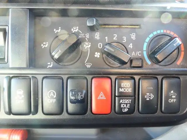 令和01年/平成31年03月中古小型アルミバン・ウィング日野デュトロの画像38