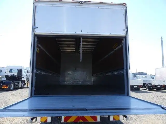 平成27年02月中古中型アルミバン・ウィングいすゞフォワードの画像19