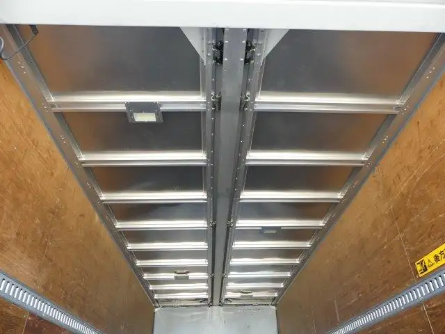 平成27年02月中古中型アルミバン・ウィングいすゞフォワードの画像23