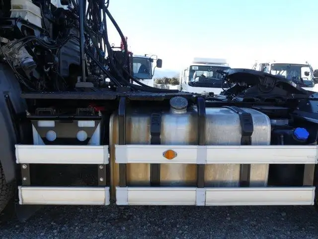 平成30年05月中古大型トラクタヘッド日野プロフィアの画像11