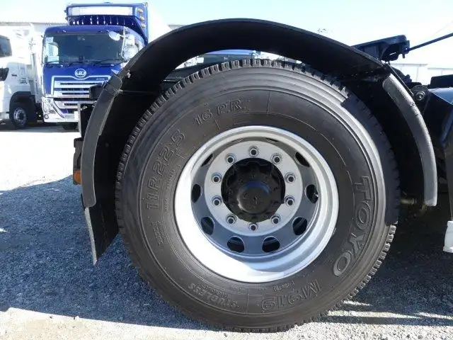 平成30年05月中古大型トラクタヘッド日野プロフィアの画像15