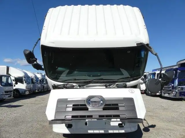 平成30年05月中古大型トラクタヘッド日野プロフィアの画像17