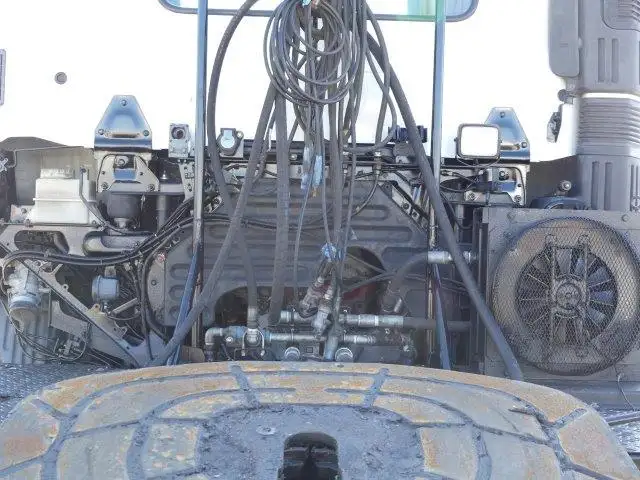 平成30年05月中古大型トラクタヘッド日野プロフィアの画像23