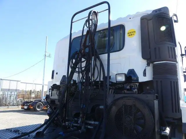平成30年05月中古大型トラクタヘッド日野プロフィアの画像24