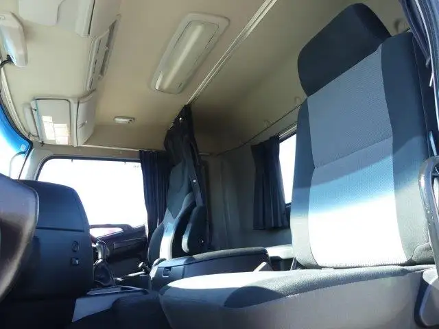 平成30年05月中古大型トラクタヘッド日野プロフィアの画像30