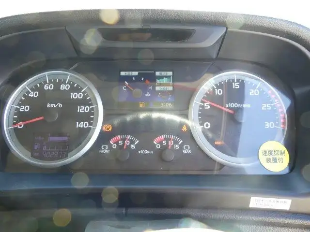 平成30年05月中古大型トラクタヘッド日野プロフィアの画像34