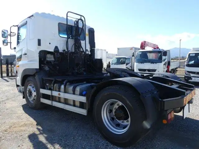 平成30年05月中古大型トラクタヘッド日野プロフィアの画像5