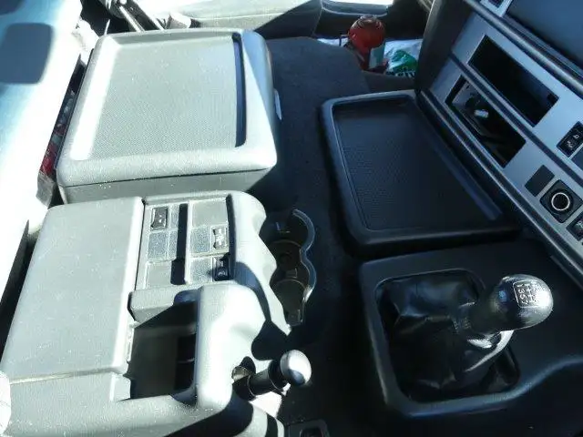 平成30年05月中古大型トラクタヘッド日野プロフィアの画像43