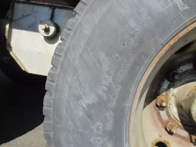 平成18年09月中古その他冷凍トレーラー日本フルハーフフルハーフの画像17