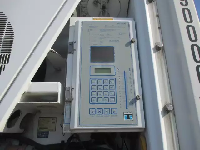 平成18年09月中古その他冷凍トレーラー日本フルハーフフルハーフの画像32