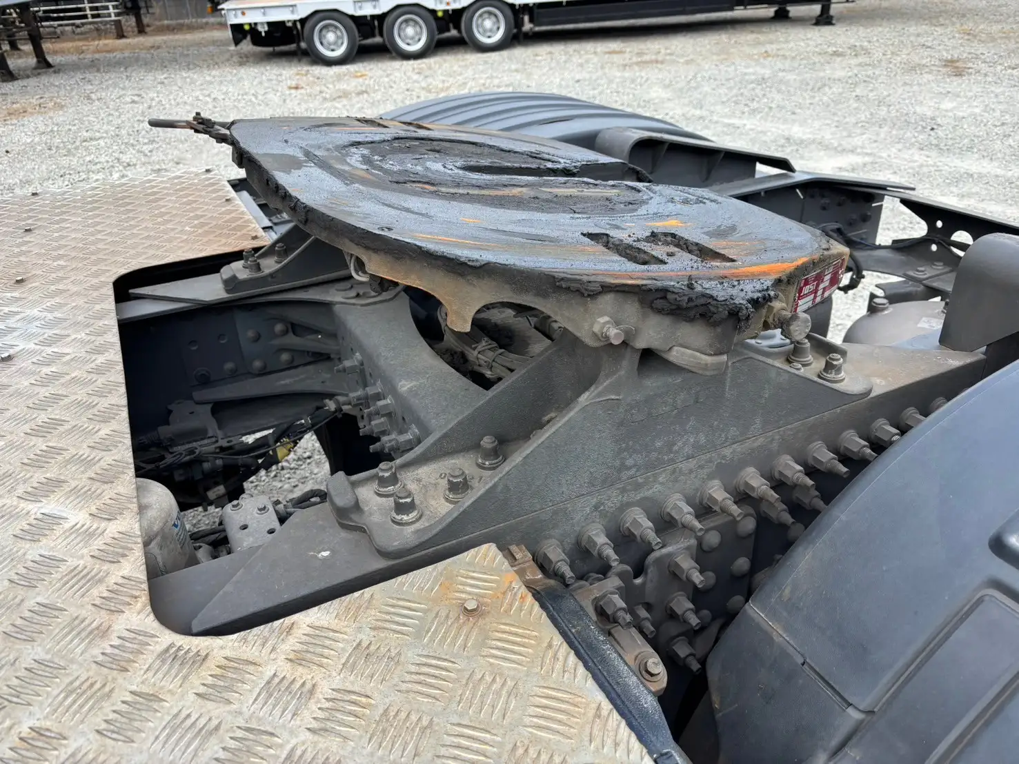 令和3年 ボルボFH 距離17.1万㎞ 460馬力 AT 第五輪荷重11.5t  リアサイドモニターの画像12