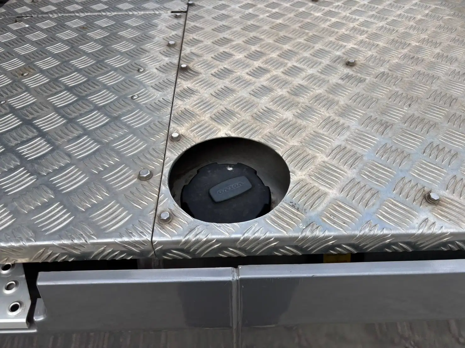 令和3年 ボルボFH 距離17.1万㎞ 460馬力 AT 第五輪荷重11.5t  リアサイドモニターの画像10