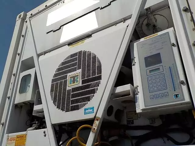 平成18年09月中古その他冷凍トレーラー日本フルハーフフルハーフの画像2