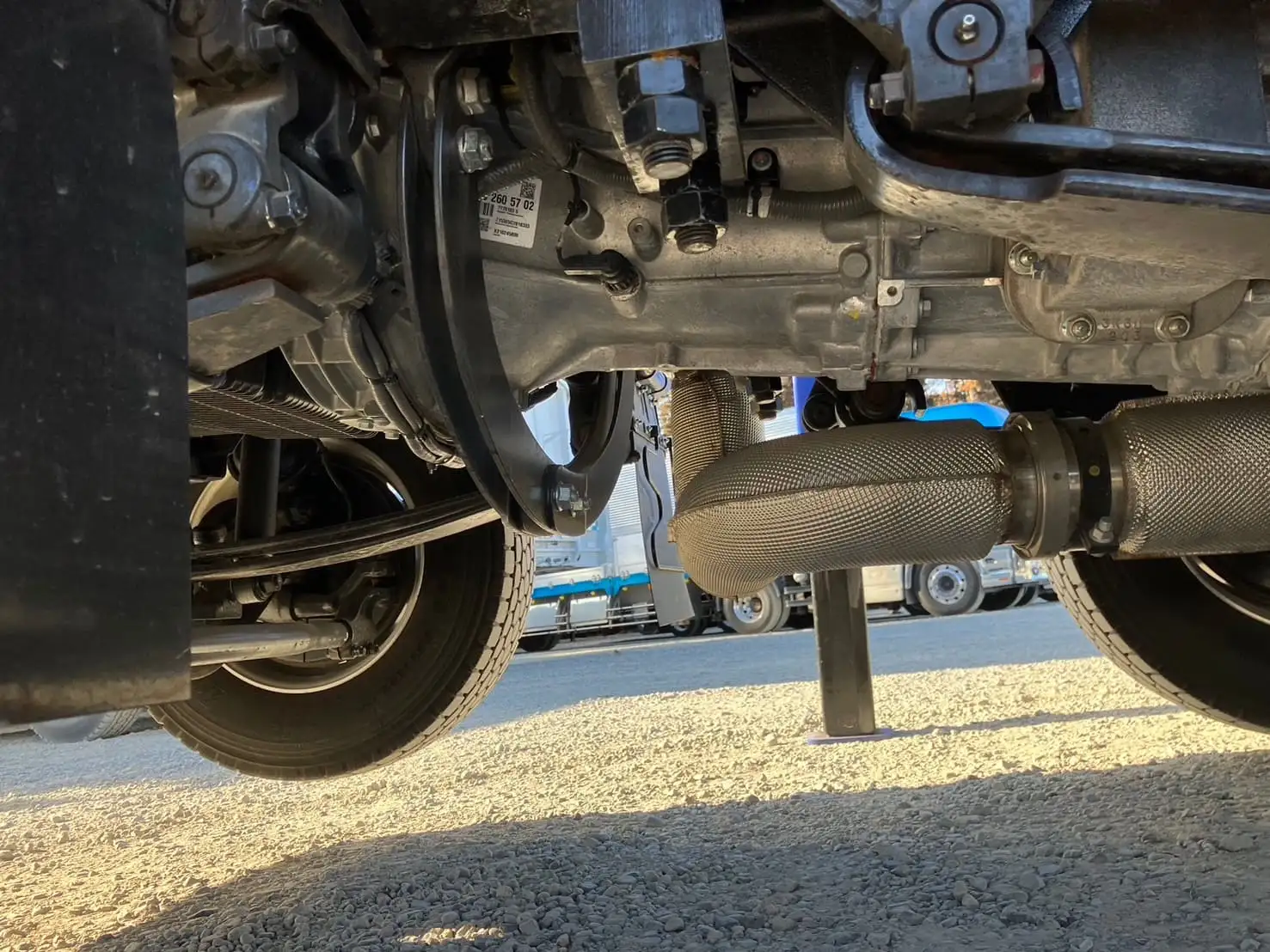 未使用車 令和6年 三菱 大型クレーン付 394馬力 AT 積載:12,600㎏ タダノ4段 フックイン ラジコンの画像18