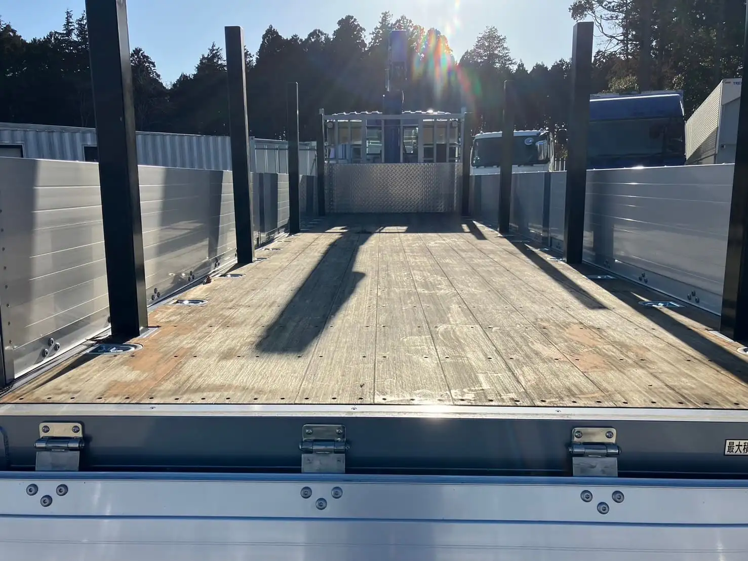 未使用車　令和6年　三菱　大型クレーン付　394馬力　AT　積載：12,600㎏　タダノ4段　フックイン　ラジコンの画像26