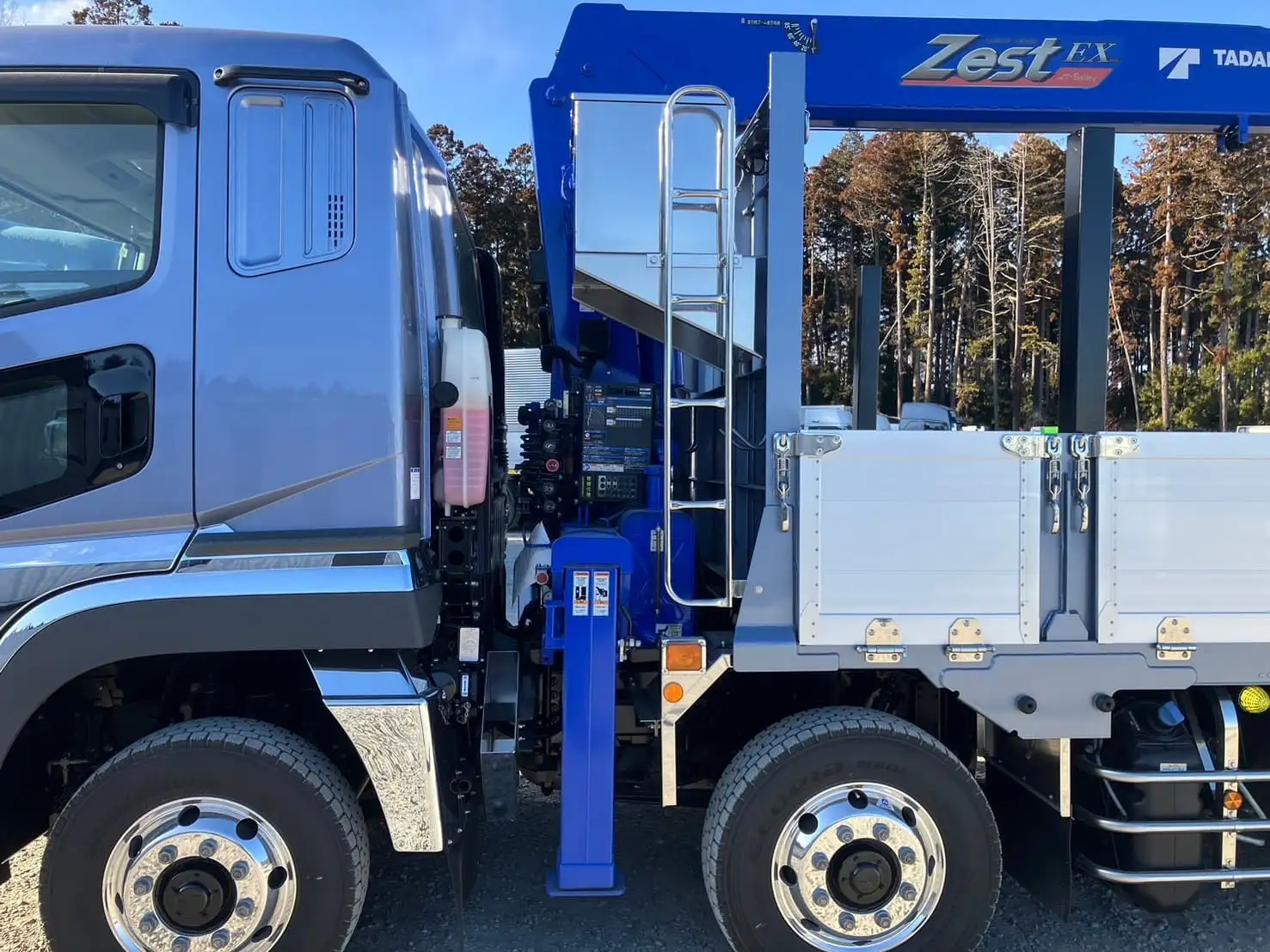 未使用車 令和6年 三菱 大型クレーン付 394馬力 AT 積載:12,600㎏ タダノ4段 フックイン ラジコンの画像32