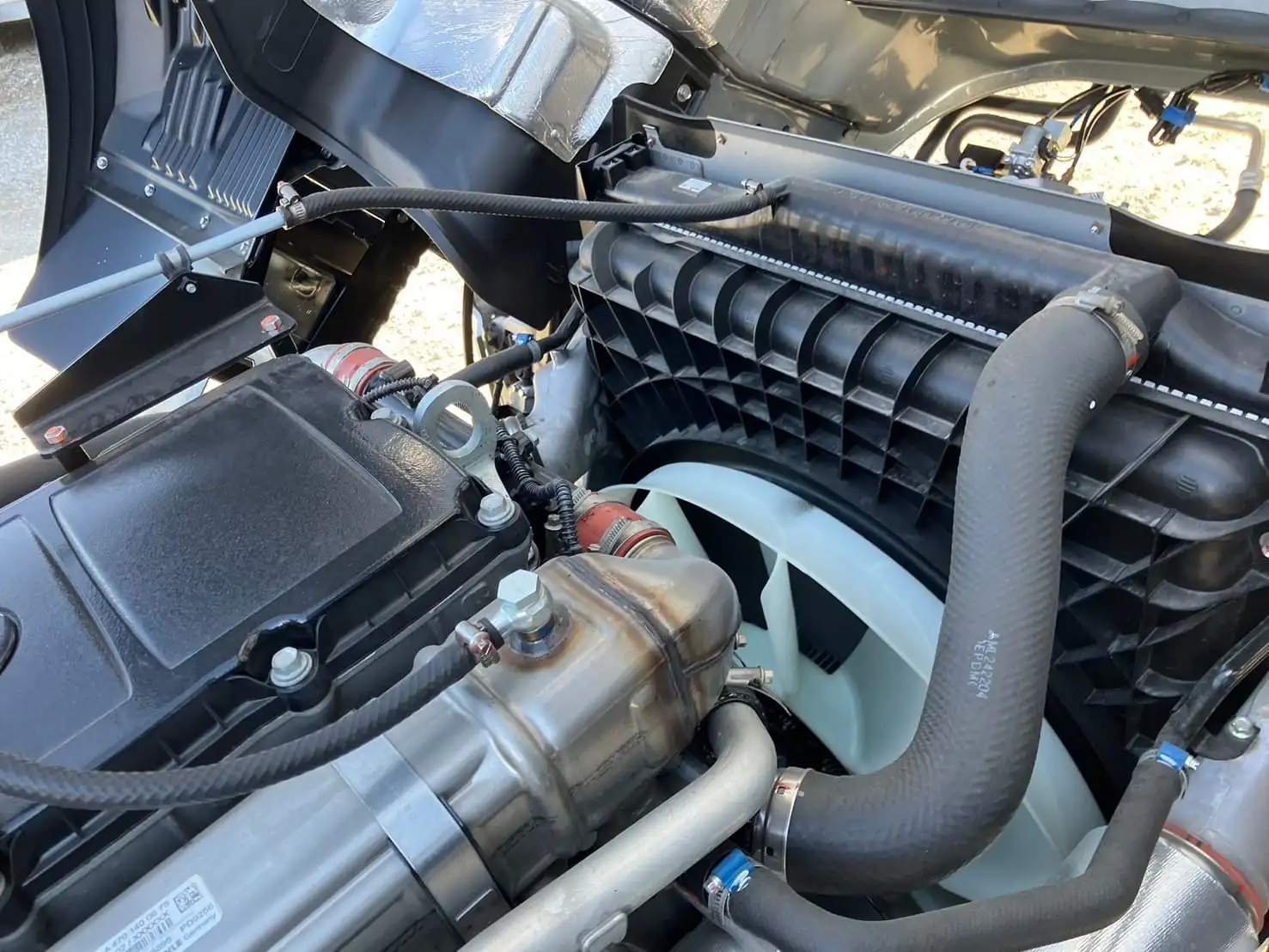 未使用車 令和6年 三菱 大型クレーン付 394馬力 AT 積載:12,600㎏ タダノ4段 フックイン ラジコンの画像55