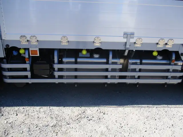 未使用車 令和6年 三菱 大型アルミ平ボデー リアエアサス ハイルーフ AT 7方開 メッキ アルミホイール 最大積載量;14,000kgの画像22