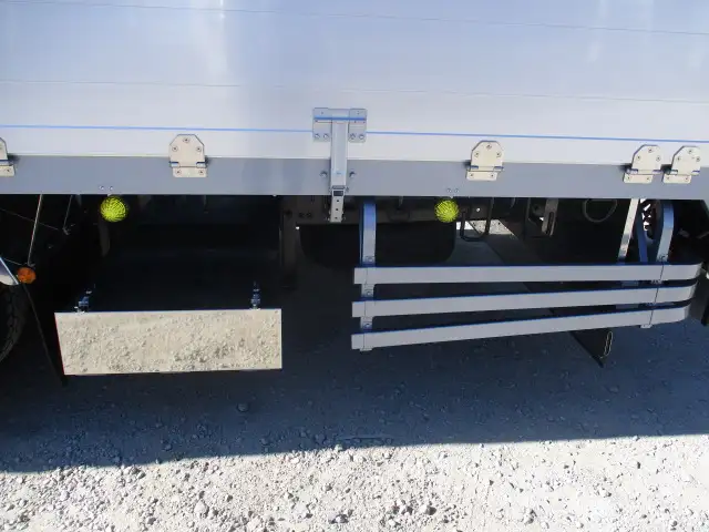 未使用車 令和6年 三菱 大型アルミ平ボデー リアエアサス ハイルーフ AT 7方開 メッキ アルミホイール 最大積載量;14,000kgの画像23