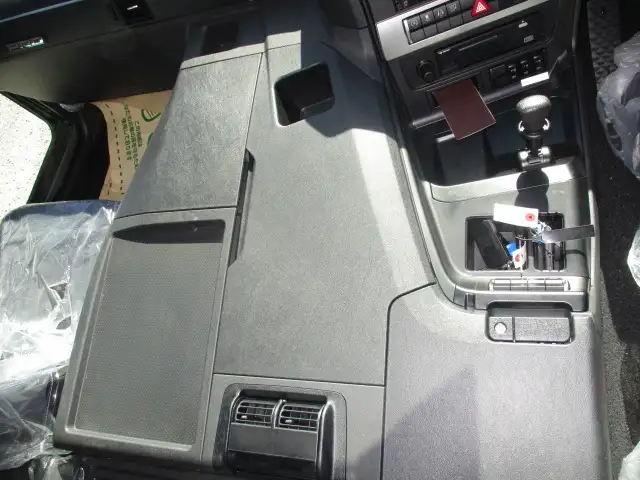 未使用車 令和6年 三菱 大型アルミ平ボデー リアエアサス ハイルーフ AT 7方開 メッキ アルミホイール 最大積載量;14,000kgの画像35