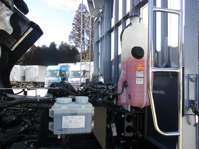 未使用車 令和6年 三菱 大型アルミ平ボデー リアエアサス ハイルーフ AT 7方開 メッキ アルミホイール 最大積載量;14,000kgの画像50