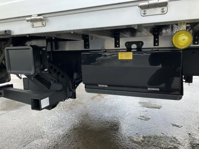 ☆車検付き(R8.11.19)☆　令和6年　日野　4tアルミウィング　跳ね上げPG　ハイルーフ　62ワイド　ラッシング2段　リモコン付き　AT(2ペダル)　積載：2,100㎏　距離：1,000㎞未満　の画像31