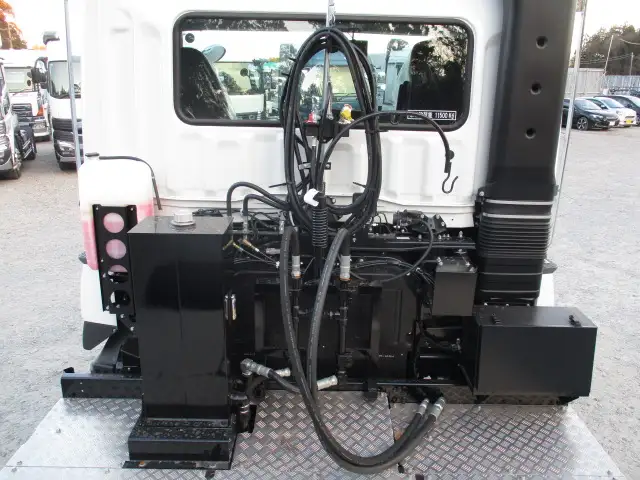 令和06年11月中古大型トラクタヘッド三菱ふそう三菱の画像24