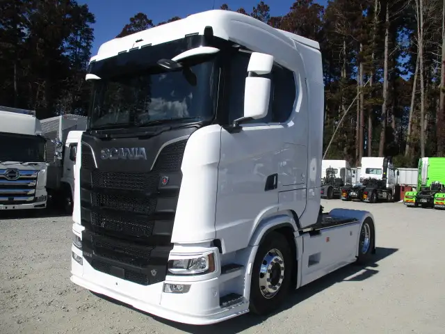 令和07年00月中古大型トラクタヘッドスカニアスカニアの画像1