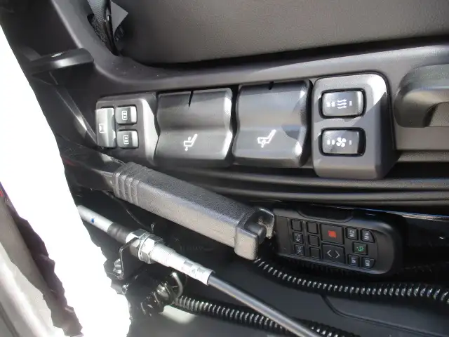 令和07年00月中古大型トラクタヘッドスカニアスカニアの画像35