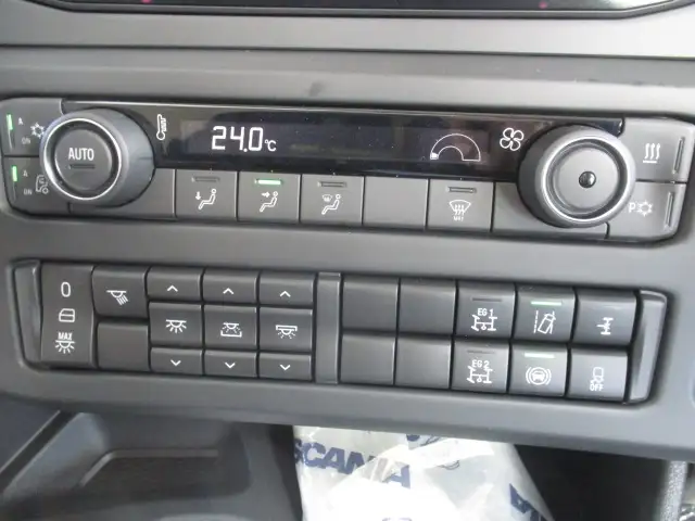 令和07年00月中古大型トラクタヘッドスカニアスカニアの画像42