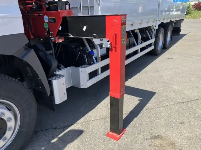 令和06年06月中古大型クレーン付日野プロフィアの画像15