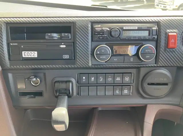 令和06年06月中古大型クレーン付日野プロフィアの画像51