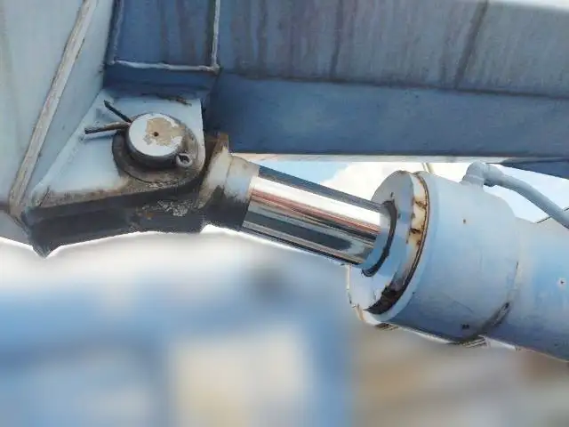 平成19年05月中古小型ミキサー車・高所作業車・その他特装車日野デュトロの画像24