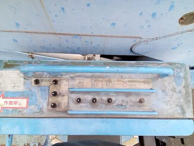 平成19年05月中古小型ミキサー車・高所作業車・その他特装車日野デュトロの画像29