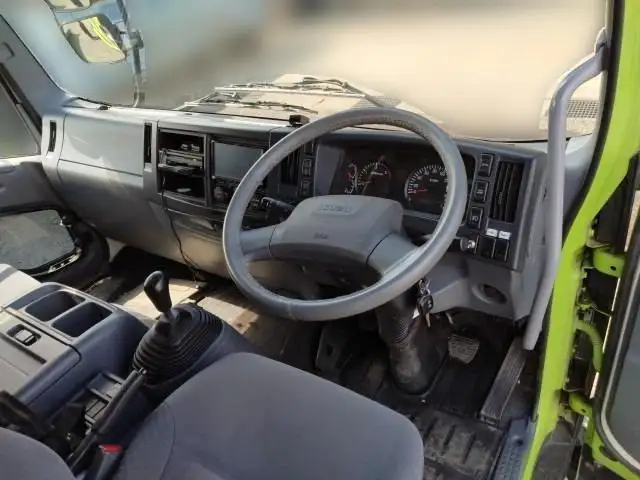 平成27年09月中古中型クレーン付いすゞフォワードの画像16