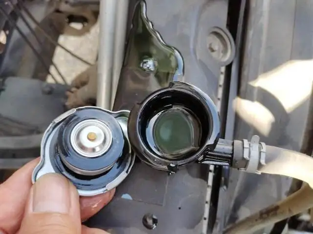 平成27年09月中古中型クレーン付いすゞフォワードの画像45