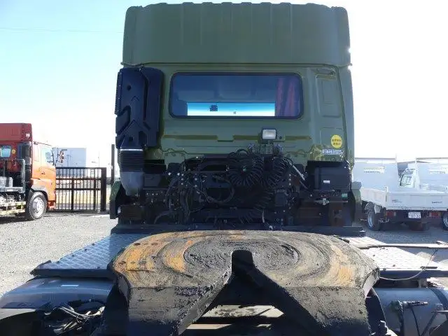 平成29年11月中古大型トラクタヘッド日産UDクオンの画像16