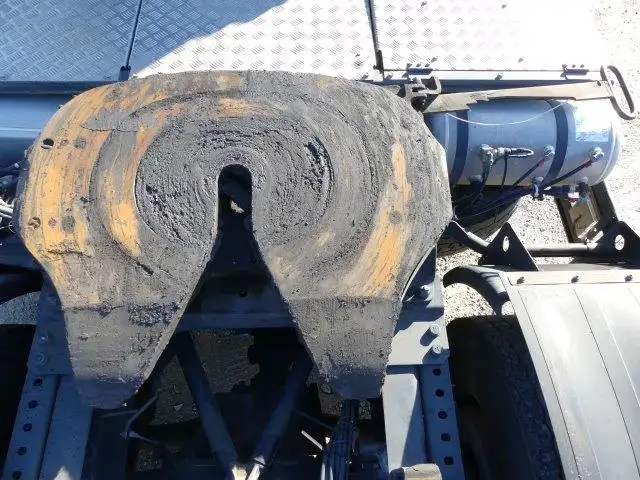 平成29年11月中古大型トラクタヘッド日産UDクオンの画像17