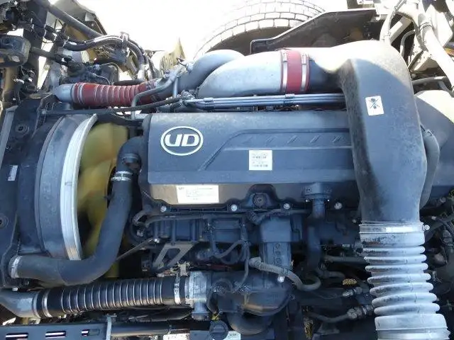 平成29年11月中古大型トラクタヘッド日産UDクオンの画像22