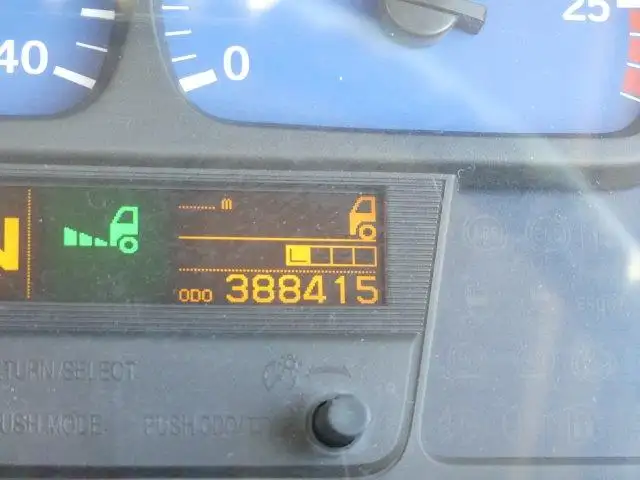 平成29年11月中古大型トラクタヘッド日産UDクオンの画像31