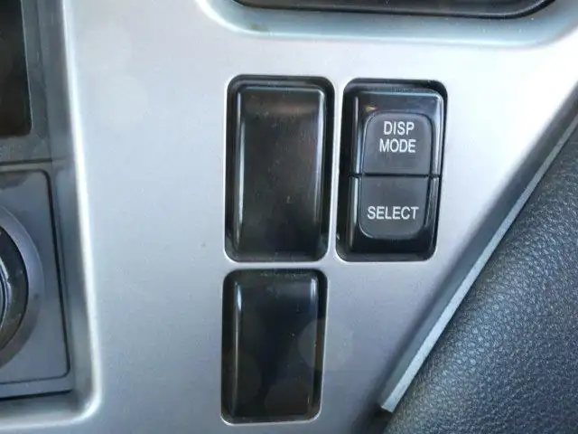 平成29年11月中古大型トラクタヘッド日産UDクオンの画像37