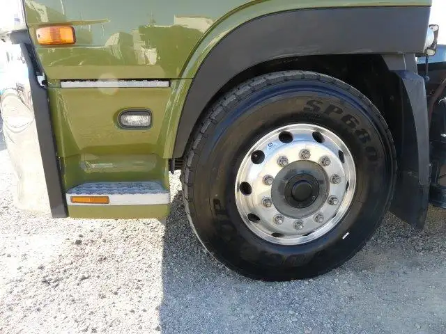 平成29年11月中古大型トラクタヘッド日産UDクオンの画像9