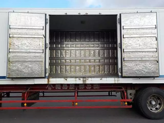 平成18年09月中古その他冷凍トレーラー日本フルハーフフルハーフの画像27