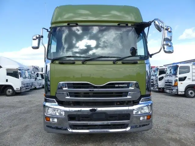 平成29年03月中古大型トラクタヘッド日産UDクオンの画像2