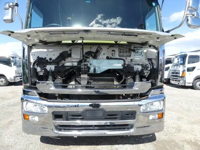 平成29年03月中古大型トラクタヘッド日産UDクオンの画像15