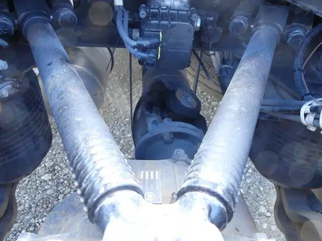 平成29年03月中古大型トラクタヘッド日産UDクオンの画像18