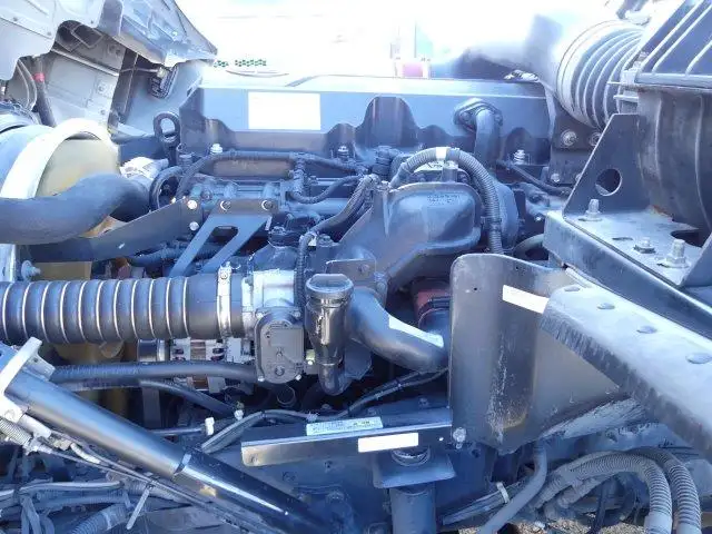 平成29年03月中古大型トラクタヘッド日産UDクオンの画像20