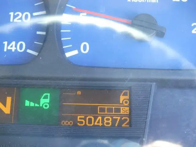 平成29年03月中古大型トラクタヘッド日産UDクオンの画像32